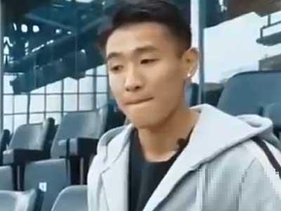 韦世豪：单刀球需要的是冷静而不是力量